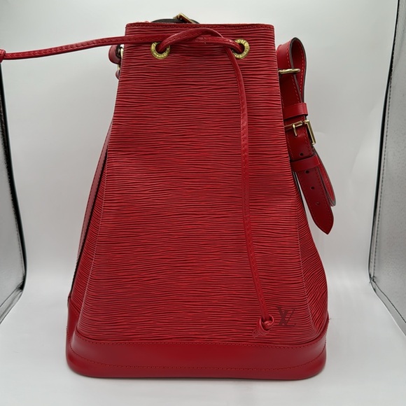 LV🎡Every $100 spent 1/15-1/24 Louis Vuitton Noe GM Red - Picture 2 of 11